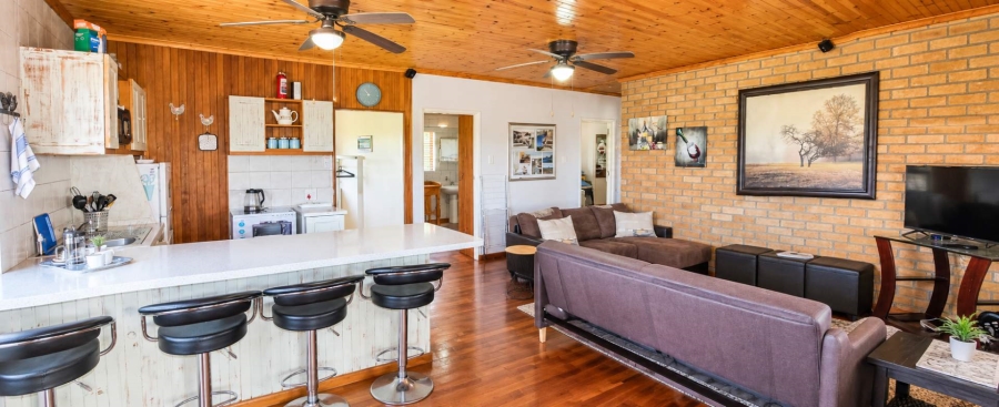 6 Bedroom Property for Sale in Franskraal Western Cape
